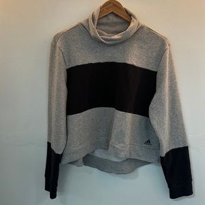 Adidas XL turtleneck cropped sweatshirt
